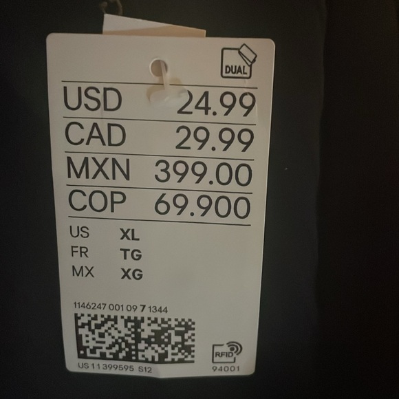 Black mini dress. Collar and long sleeves. Cotton and spandex. Ribbed. - Picture 3 of 3